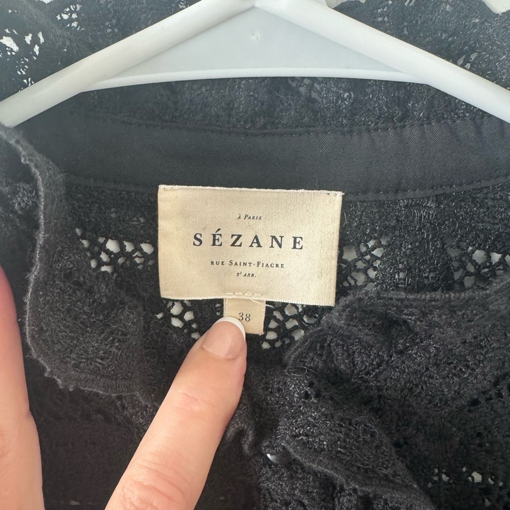 Sezane Chlo Black Guipure Lace Crochet Ruffle Button-Up Blouse Sz 38 - Picture 6 of 8